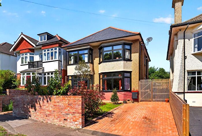4 Bedroom Property For Sale In Castlemain Avenue, Bournemouth, BH6