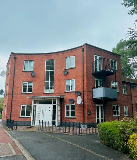 1 Bedroom Flat To Rent In Lyndale Court, Winsford, CW7