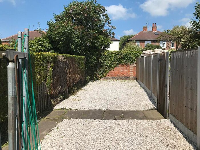 2 Bedroom House To Rent In Hollben Court, Nottingham, NG6