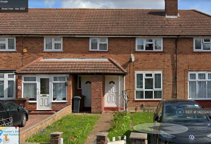 3 Bedroom Terraced House To Rent In Charlton Crescent, Barking, IG11