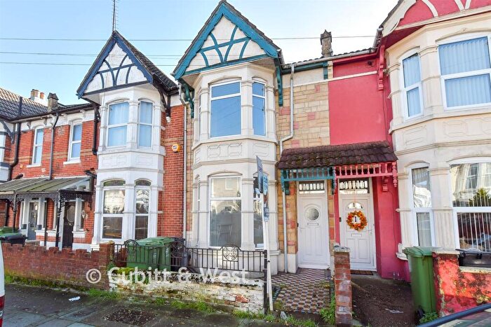 3 Bedroom Terraced House For Sale In Shadwell Road, Portsmouth, Hampshire, PO2