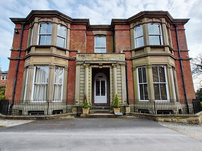 2 Bedroom Flat To Rent In Woodlands Corner, Blackburn, BB1