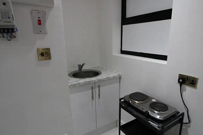 1 Bedroom Flat To Rent In Bridport Road, Thornton Heath, CR7