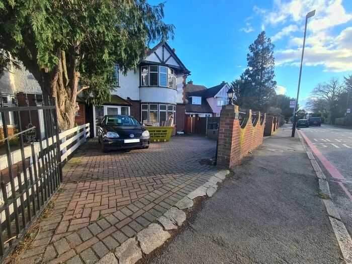 5 Bedroom Semi-Detached House To Rent In Jersey Road, Isleworth, TW7