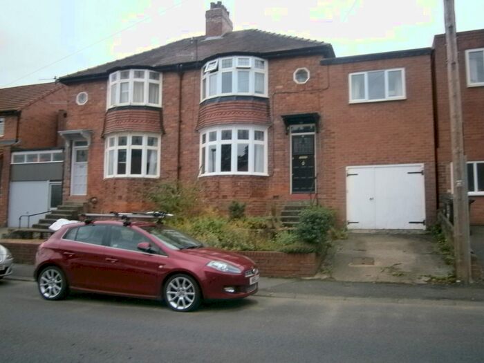 3 Bedroom Flat To Rent In Bywell Avenue, Hexham, NE46