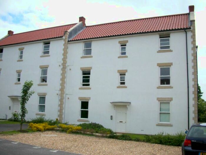 2 Bedroom Flat To Rent In Northover Mews, Frome, Somerset, BA11