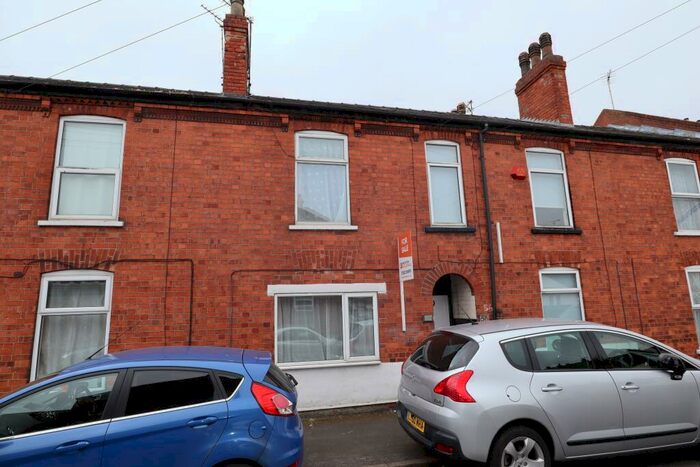 3 Bedroom Terraced House To Rent In Thesiger Street, Lincoln, LN5