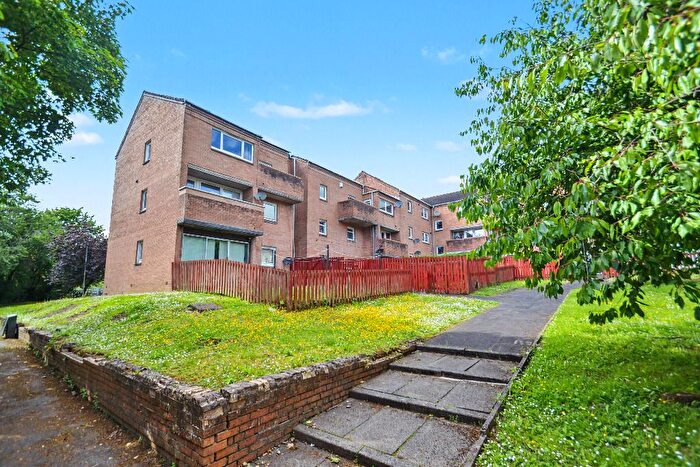 3 Bedroom Flat For Sale In / Coventry Drive, Dennistoun, Glasgow, G31