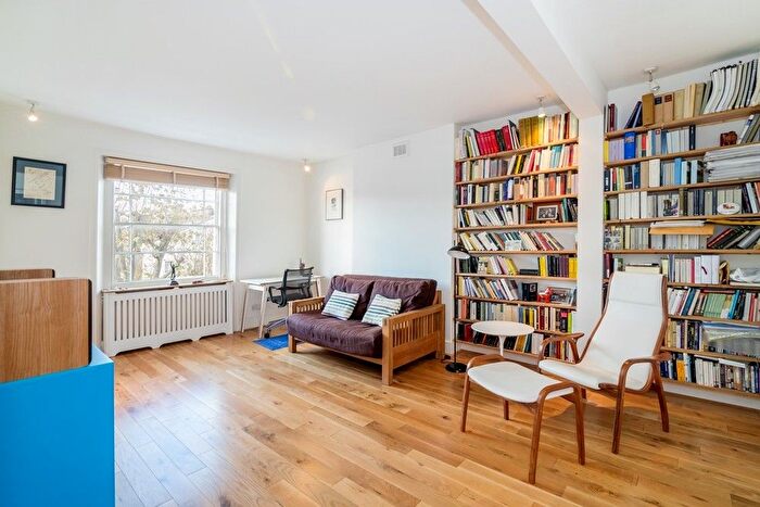 1 Bedroom Flat To Rent In St Augustine's Road, Camden, NW1