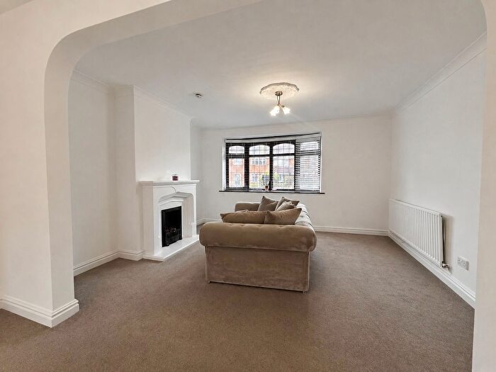 3 Bedroom Property To Rent In Sandy Crescent, Wolverhampton, WV11