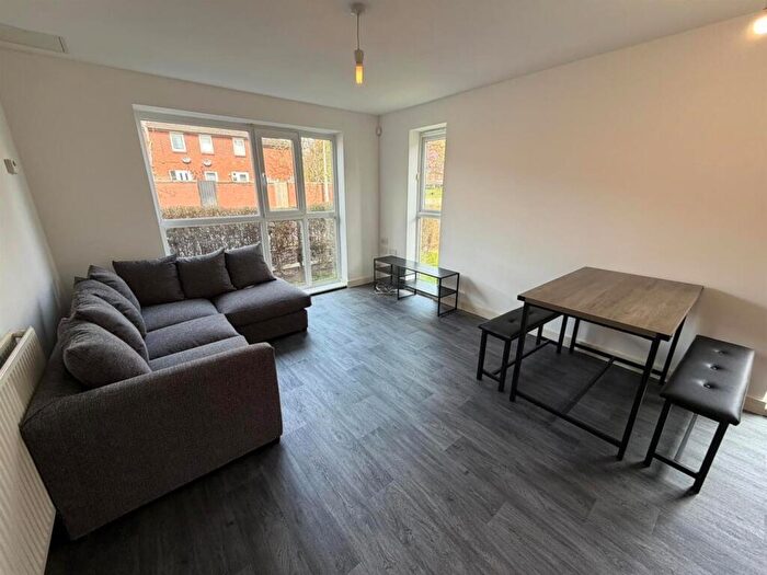2 Bedroom Apartment To Rent In Duke Street, Salford, Manchester, M7
