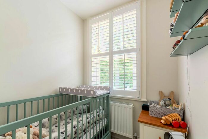 4 Bedroom Terraced House To Rent In Wandle Bank, Wimbledon, London, SW19