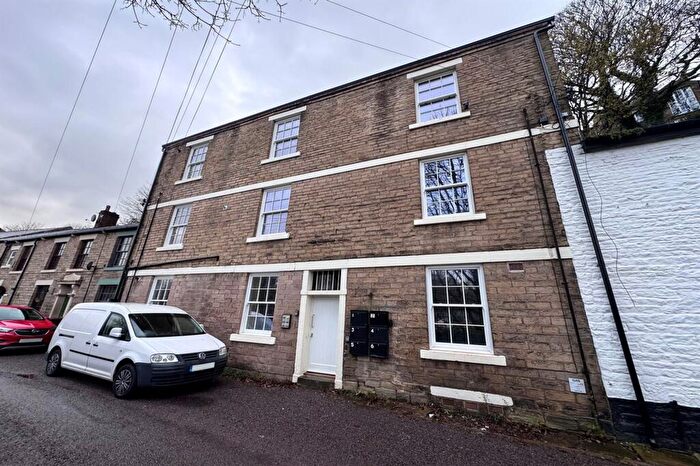 1 Bedroom Flat For Sale In Dyehouse Lane, New Mills, SK22