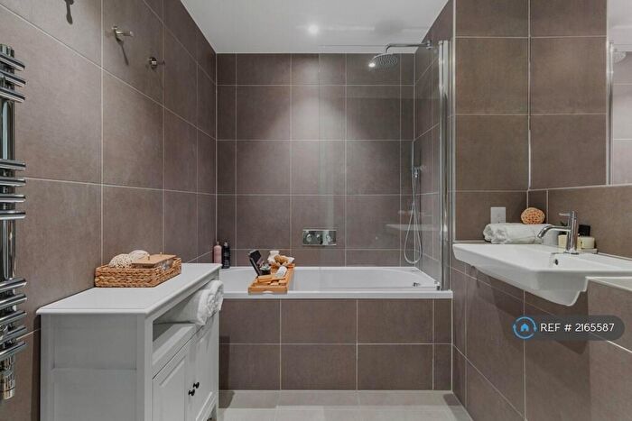 1 Bedroom Flat To Rent In Guildford House, London, NW6