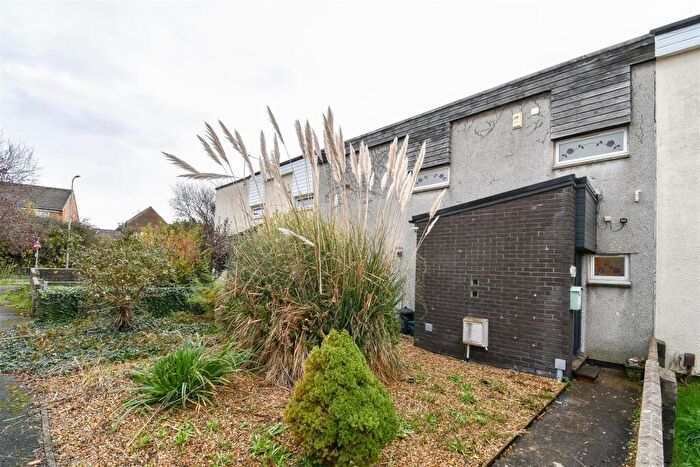 3 Bedroom Terraced House For Sale In Pendoylan Close, Barry, CF63