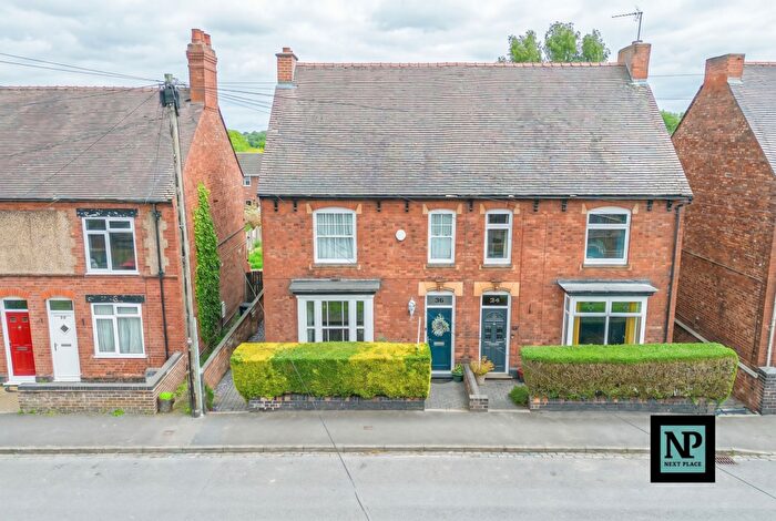 3 Bedroom Semi-Detached House For Sale In Thomas Street, Tamworth, B77