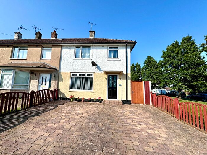 3 Bedroom End Of Terrace House To Rent In Bond Road, Ashford, TN23