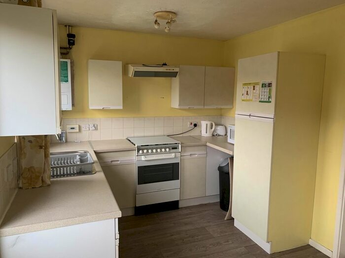 3 Bedroom Terraced House To Rent In Kittiwake Mews, Lenton, NG7