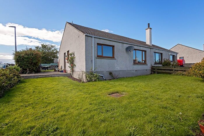 2 Bedroom Semi-Detached Bungalow For Sale In Golf View Drive, Lybster, Highland., KW3