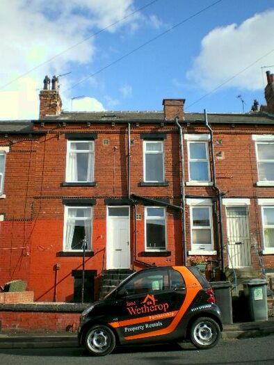 2 Bedroom Terraced House To Rent In Rydall Place, Leeds, LS11