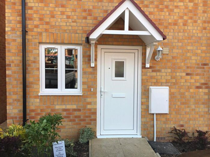 2 Bedroom Semi-Detached House For Sale In Snowdon Close, Corby, NN18