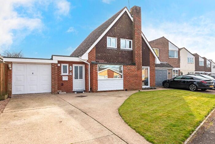 3 Bedroom Detached House For Sale In Hereward Way, Deeping St James, PE6