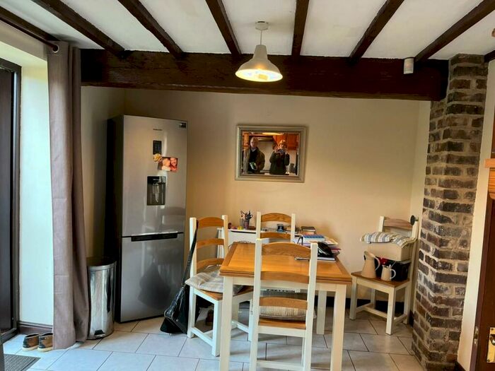 2 Bedroom Cottage To Rent In Fox Covert, Ashby Road, Tamworth, Staffordshire, B79