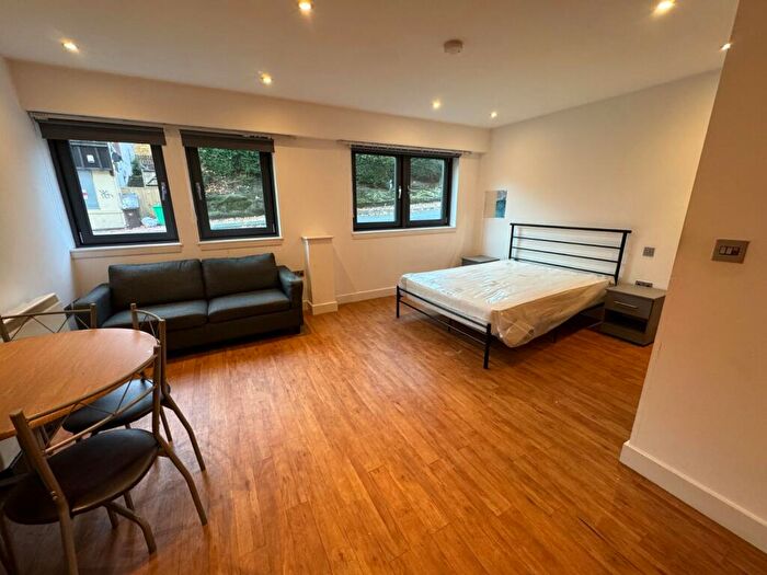 1 Bedroom Flat To Rent In Bluecoat House, North Sherwood Street, Nottingham, NG1