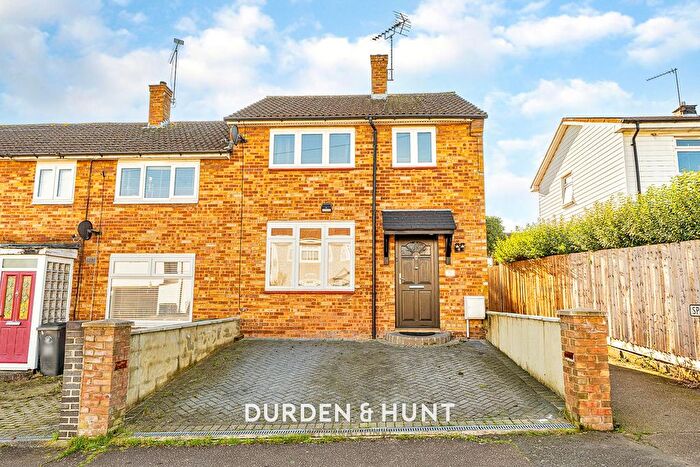 2 Bedroom Semi-Detached House To Rent In Barfields, Loughton, IG10