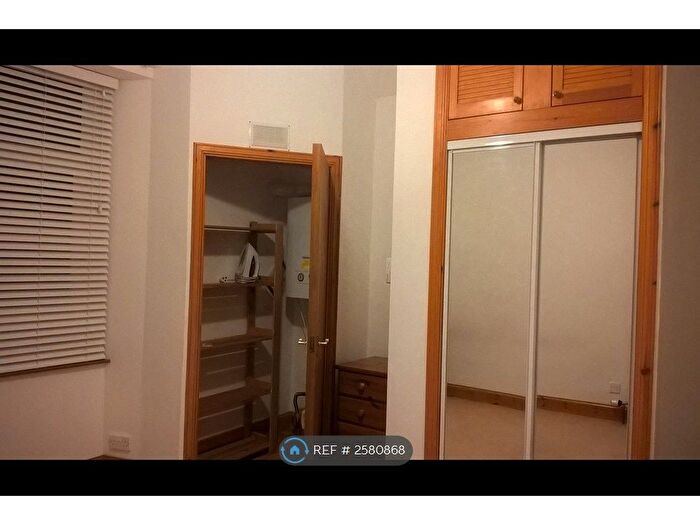 1 Bedroom Flat To Rent In Claremont Street, Aberdeen, AB10