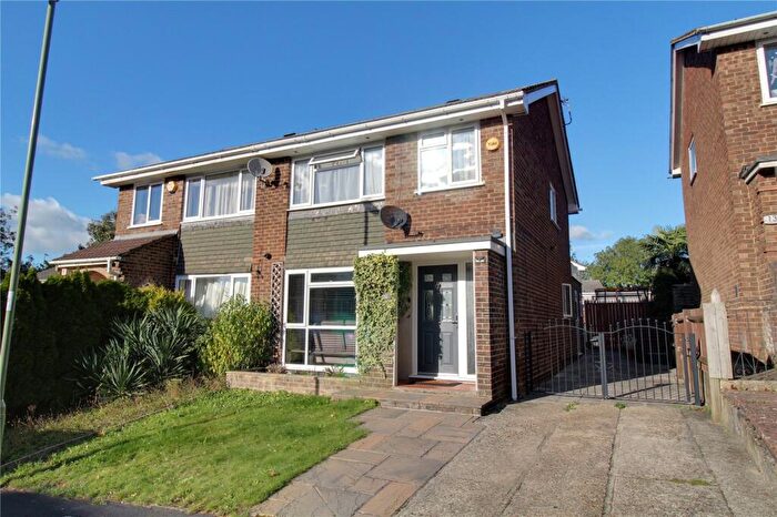 3 Bedroom Semi-Detached House For Sale In Coates Close, Basingstoke, Hampshire, RG22