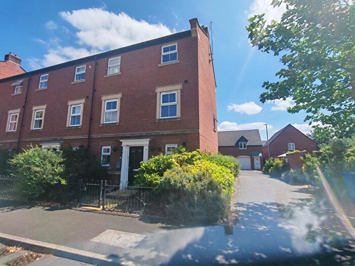 3 Bedroom House To Rent In St Georges Parkway, ST16