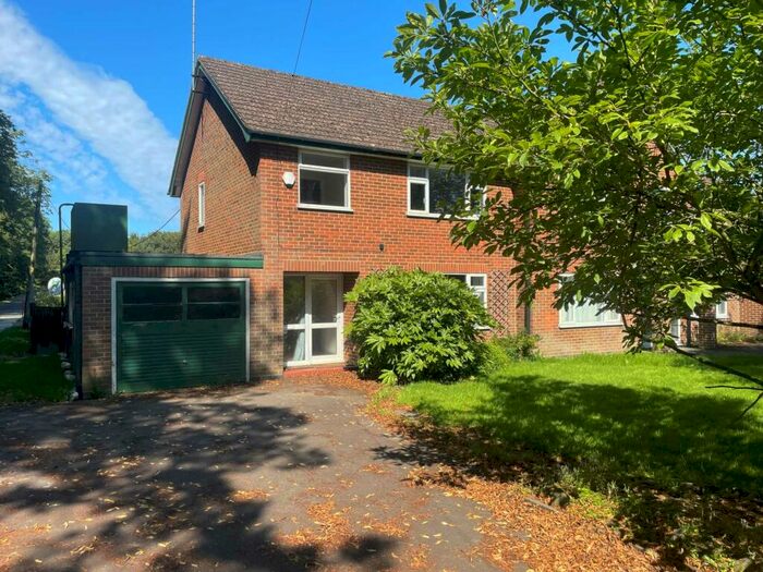 3 Bedroom Semi-Detached House To Rent In Burton Fields Farm, Nr Hinckley, LE10