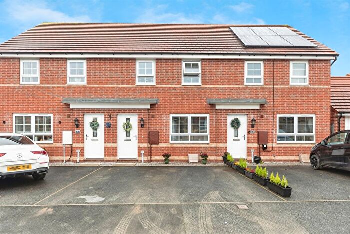 3 Bedroom Terraced House For Sale In Parker Avenue, Pontefract, WF8