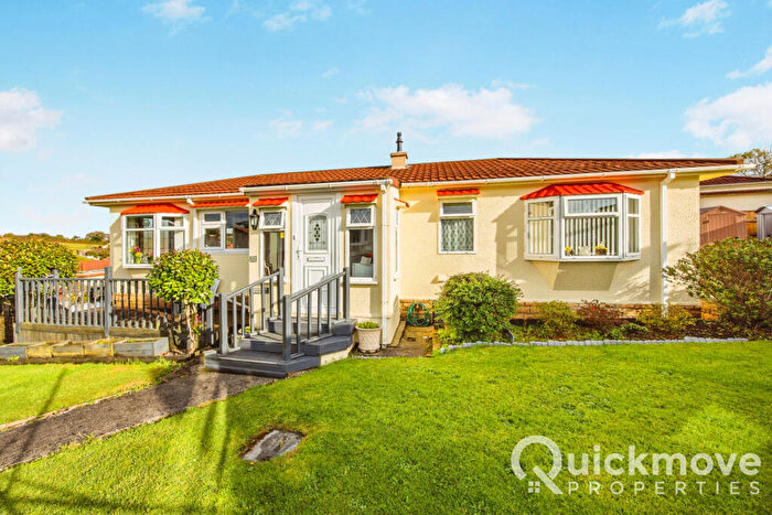 2 Bedroom Park Home For Sale In St. Austell, Cornwall, PL26