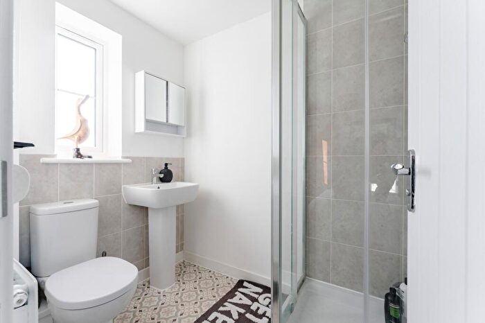 3 Bedroom End Of Terrace House For Sale In Caddow Close, Dereham, NR19