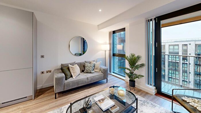 1 Bedroom Apartment To Rent In Aspire, SL1