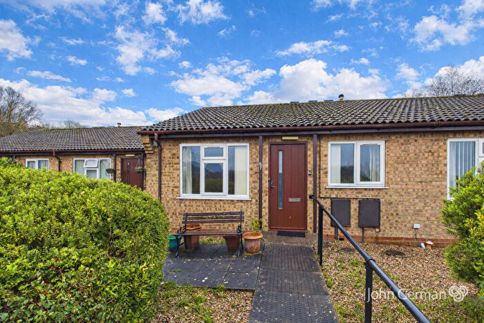 2 Bedroom Terraced Bungalow For Sale In The Wickets, Stapenhill, DE15