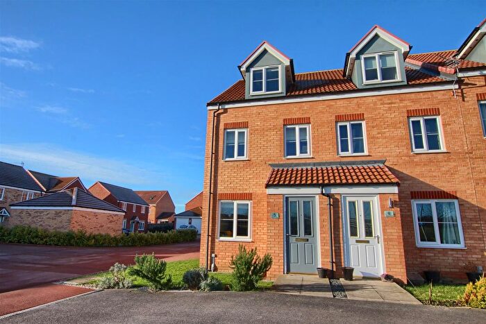 3 Bedroom End Terrace House To Rent In Shapwick Place, Ingleby Barwick, TS17
