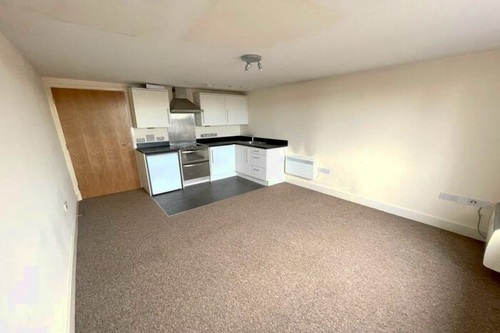 Flat To Rent In St. Stephens Road, Norwich, NR1