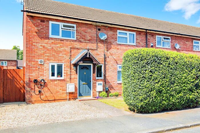 2 Bedroom End Of Terrace House For Sale In Eccles Road, Wittering, Peterborough, PE8