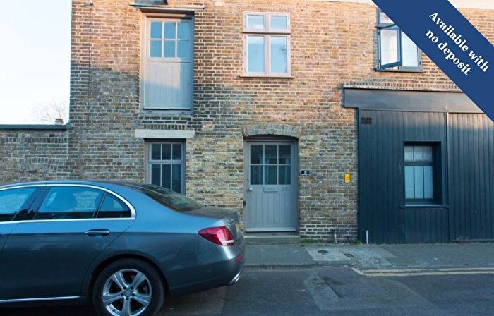 2 Bedroom End Of Terrace House To Rent In Suffolk Street, Whitstable, CT5