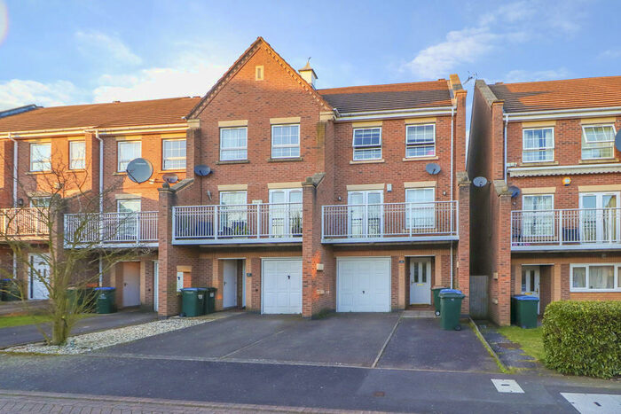 4 Bedroom Terraced House To Rent In Furlong Road, Parkside, Coventry, CV1