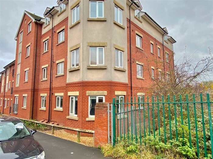 2 Bedroom Apartment To Rent In Trent Road, Nuneaton, CV11