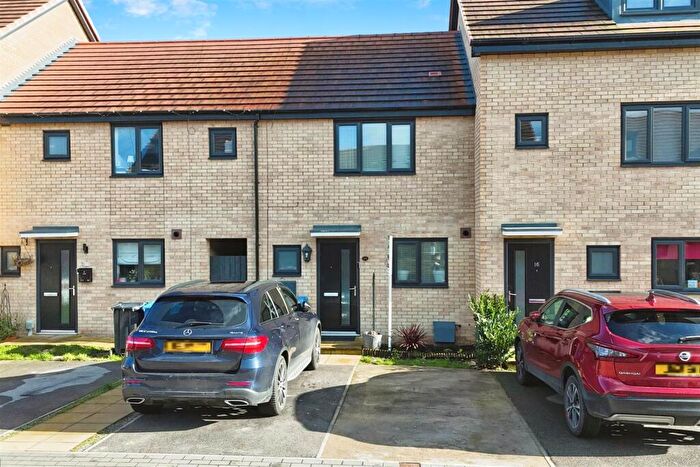 2 Bedroom Terraced House For Sale In Beilby Street, Hull, HU3