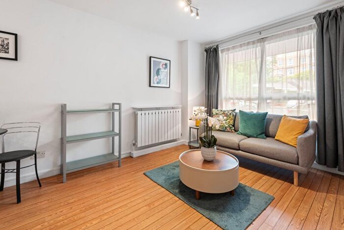 Studio To Rent In Cromwell Road, Earls Court, SW5