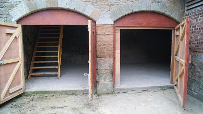 Garage / Parking To Rent In Waterstone Steading Unit, Waterstone Steading Unit, Broxburn, West Lothian, EH52