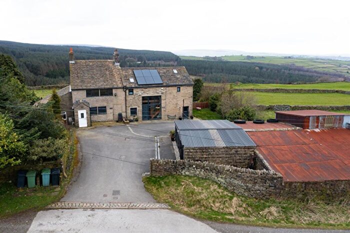 5 Bedroom Detached House For Sale In Round Close Barn & Farm, Hade Edge, Holmfirth, HD9