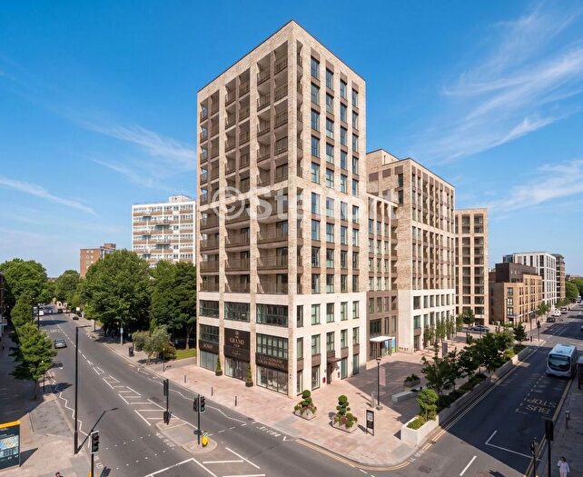 2 Bedroom Flat To Rent In Mile Walk, London, NW6