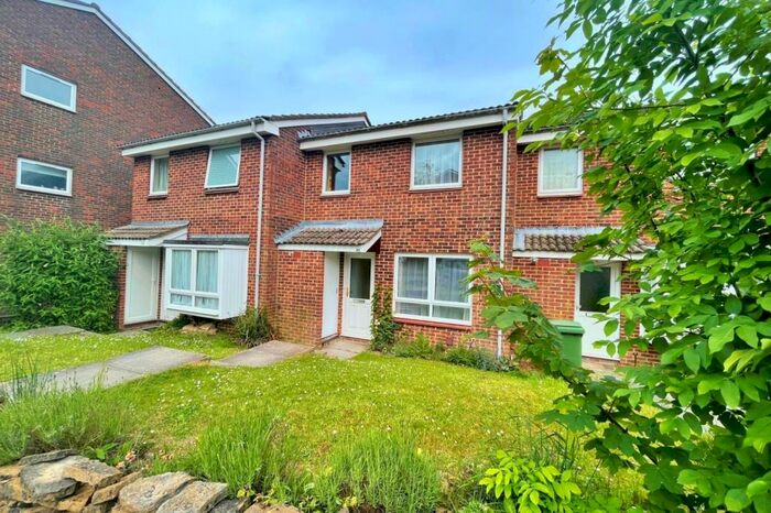 3 Bedroom Terraced House To Rent In Winchester, SO22
